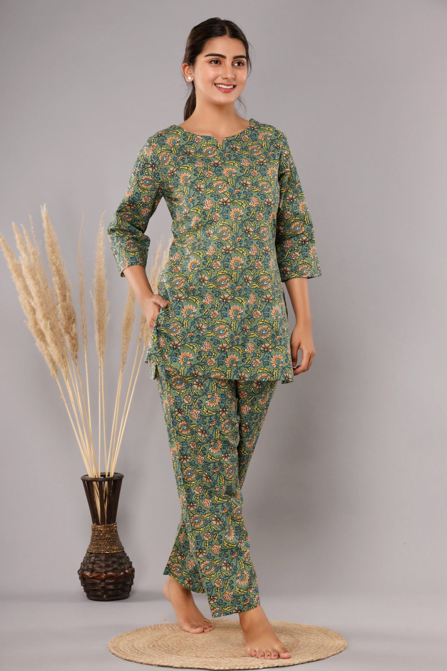 Green Pure Cotton Printed Night Suit